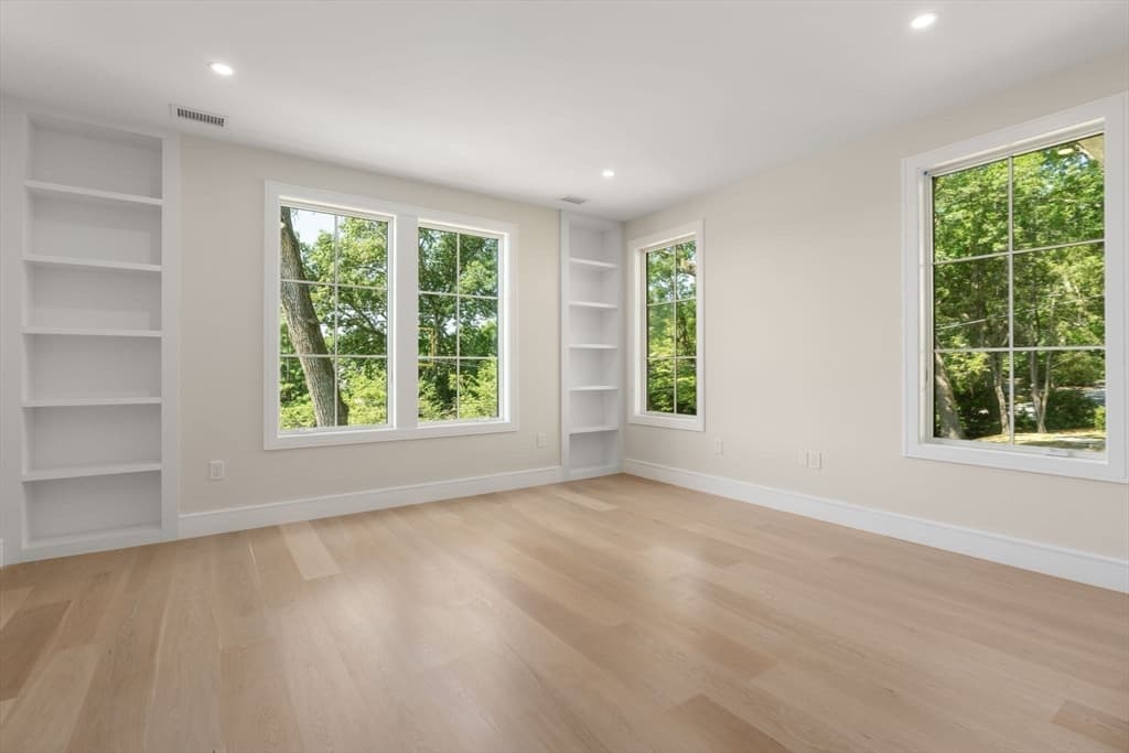 308 Prince, Newton MA 02465 photo 27