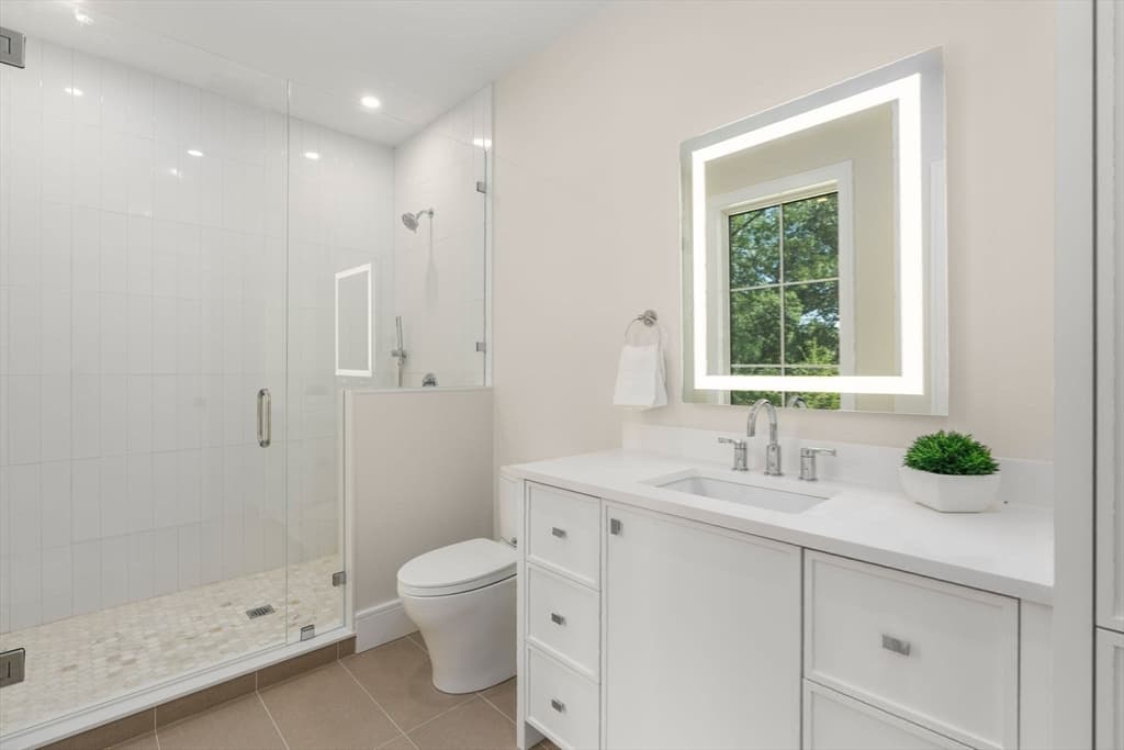 308 Prince, Newton MA 02465 photo 34
