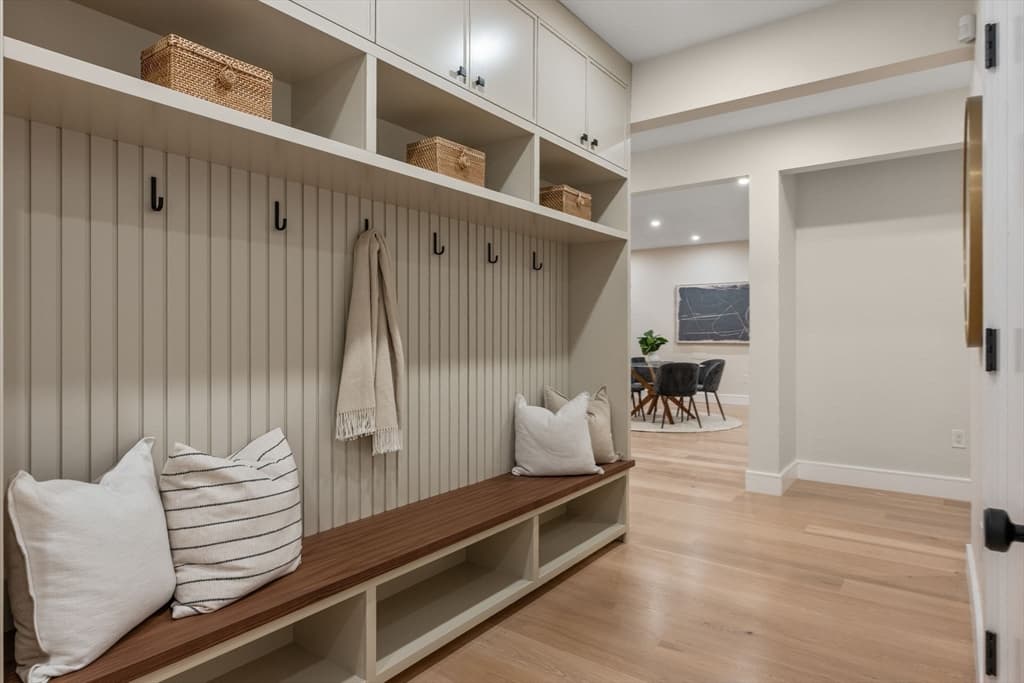 308 Prince, Newton MA 02465 photo 35