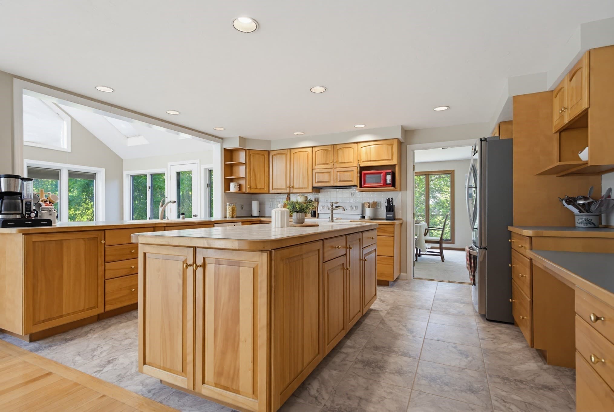 Single Family Residence at 77A Christian Hill, Amherst NH 03031, Amherst, photo 11 of 42