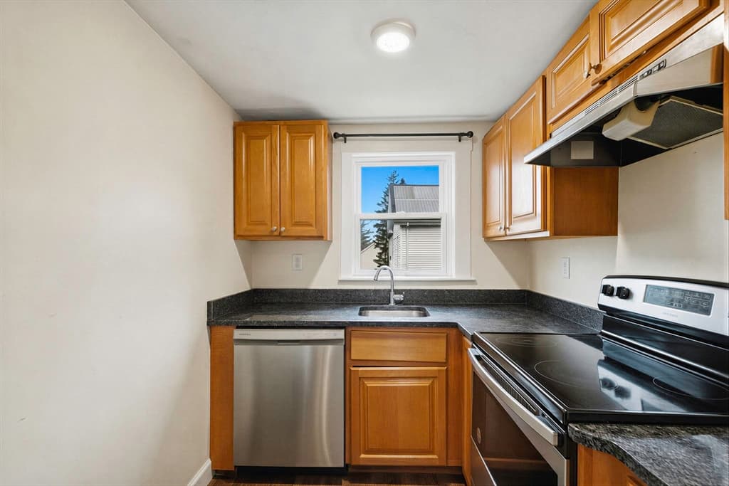 86 Brimsmead St, Marlborough MA 01752 photo 27