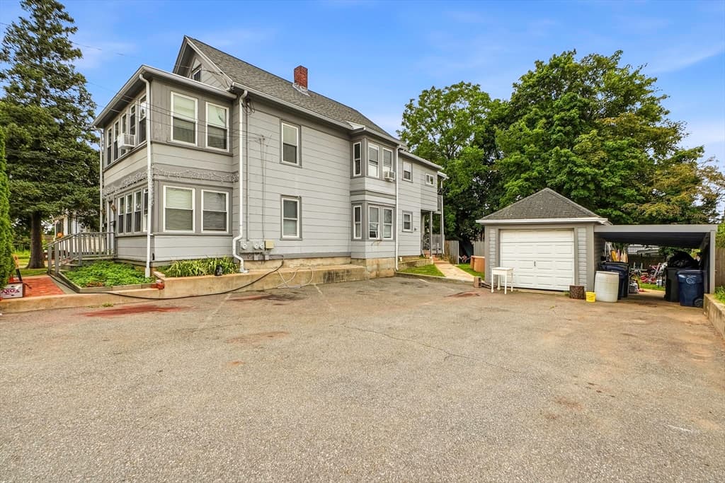86 Brimsmead St, Marlborough MA 01752