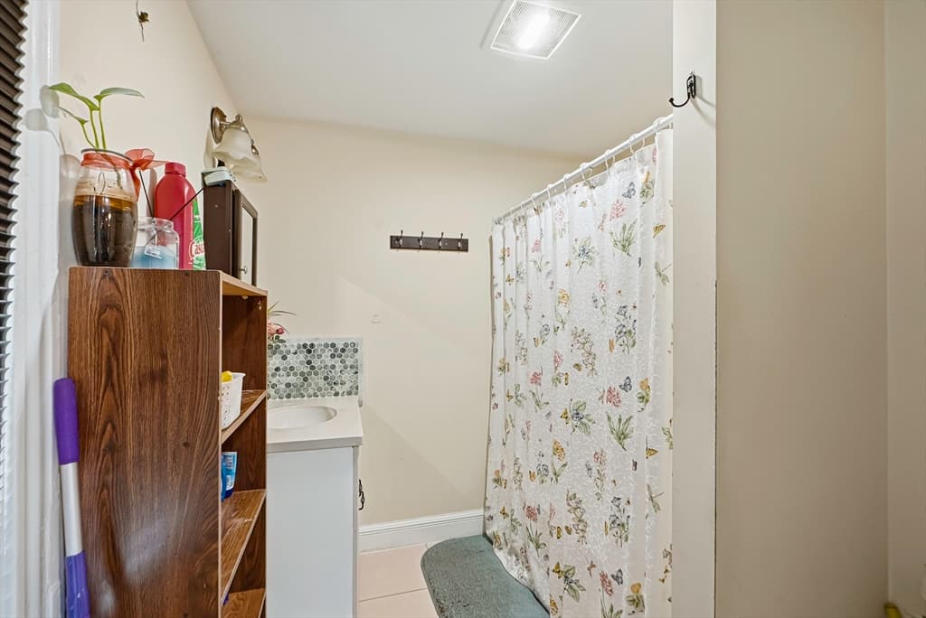 86 Brimsmead St, Marlborough MA 01752 photo 30