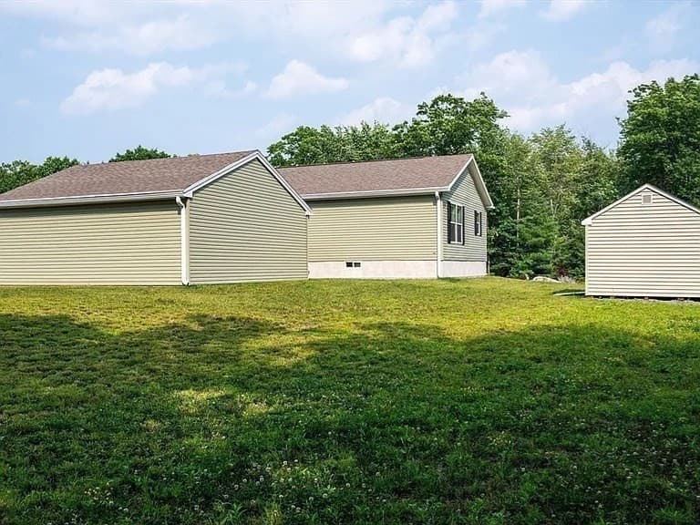 102 Topaz Terrace, Gardner MA 01440 photo 33