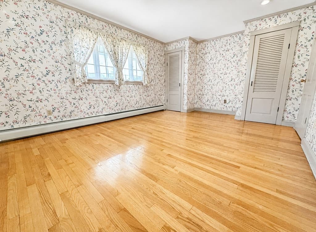 Single Family Residence at 212 Charlton Road, Sturbridge MA 01566, Sturbridge, photo 8 of 21