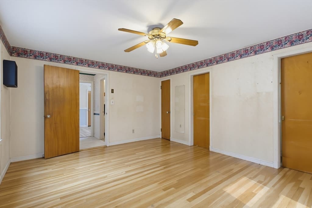 17 Reynolds St, Worcester MA 01606 photo 20
