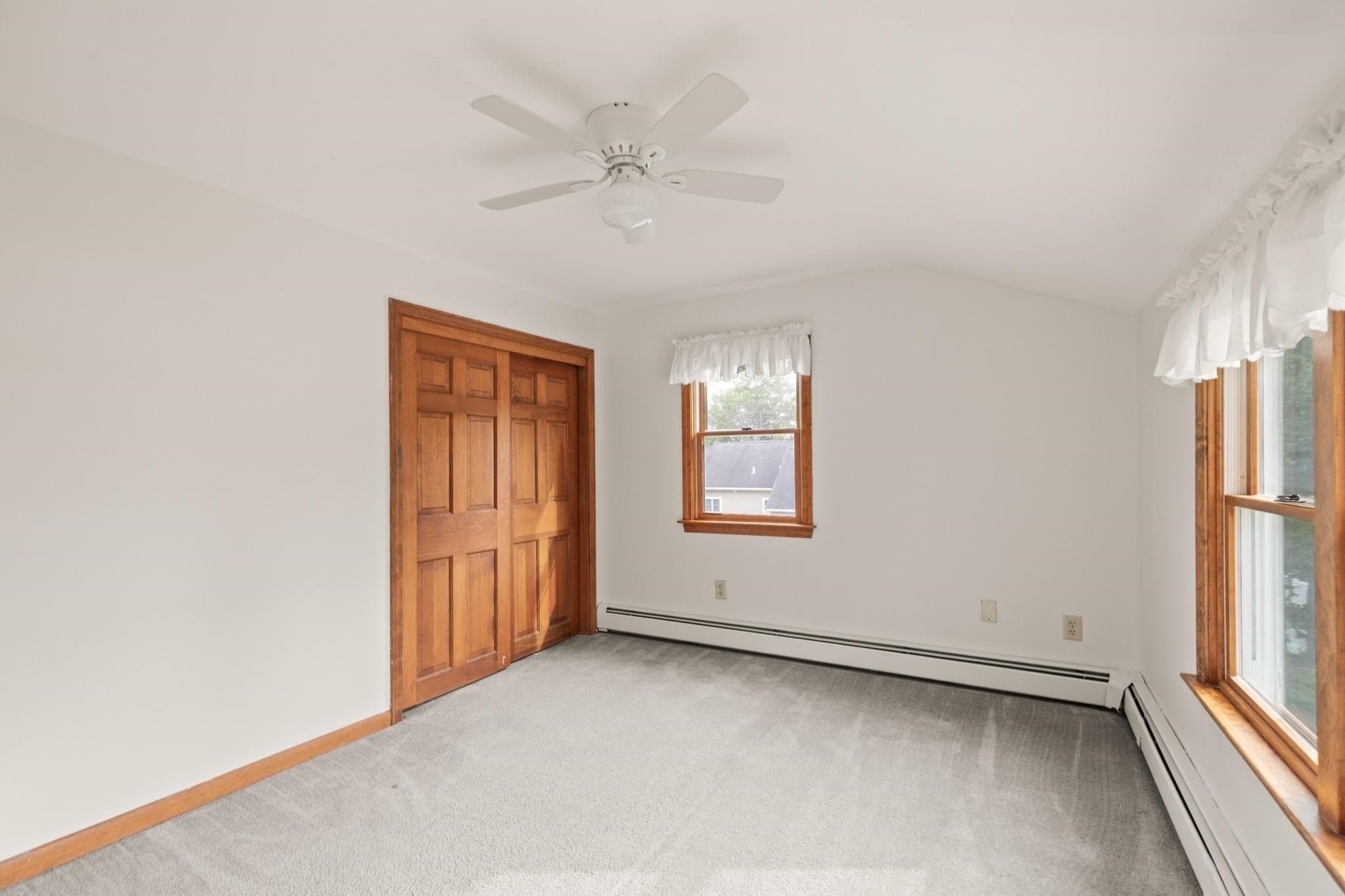 Single Family Residence at 175 Lake Shore Ave, Hamilton MA 01982, Hamilton, photo 23 of 41