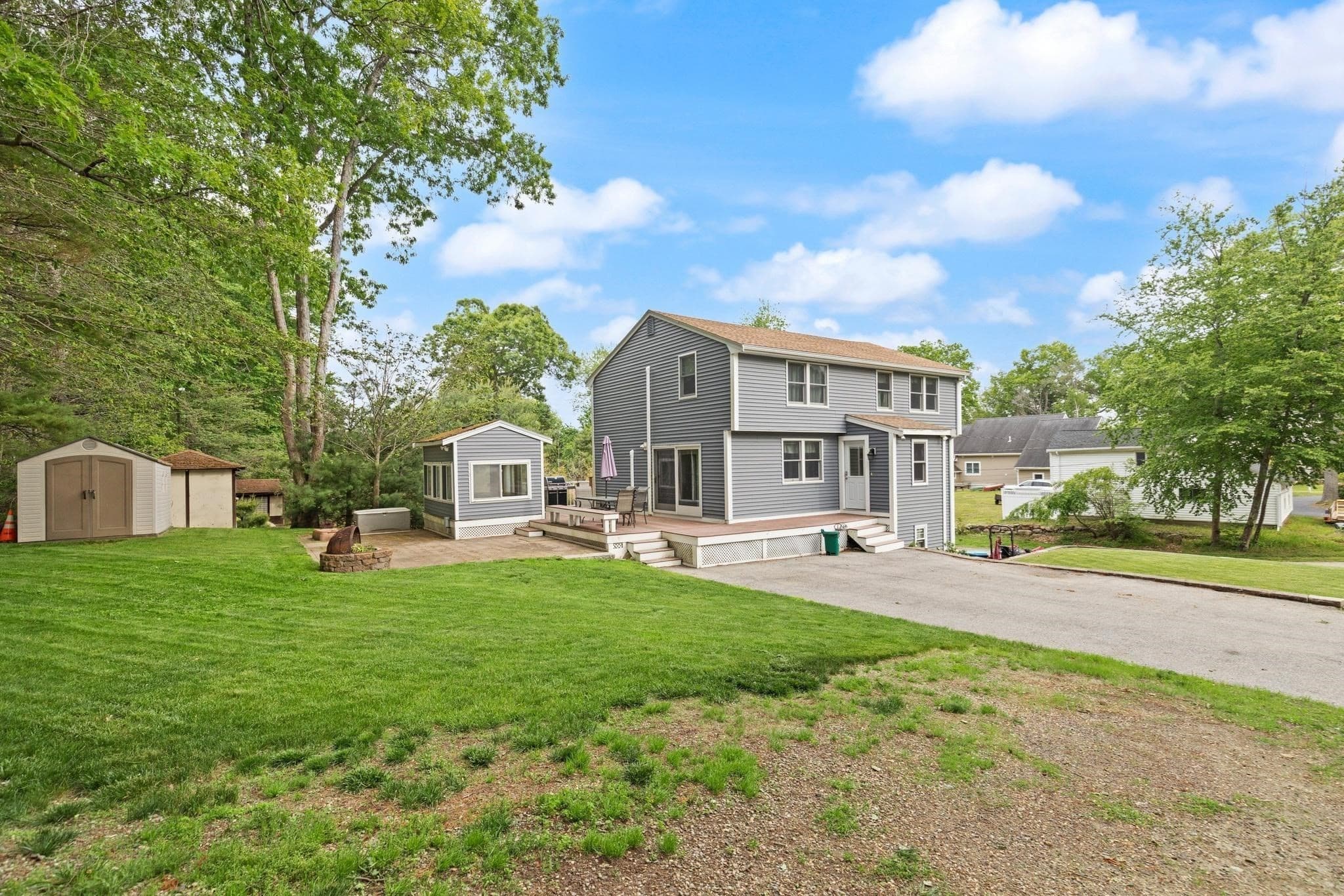 Single Family Residence at 175 Lake Shore Ave, Hamilton MA 01982, Hamilton, photo 3 of 41