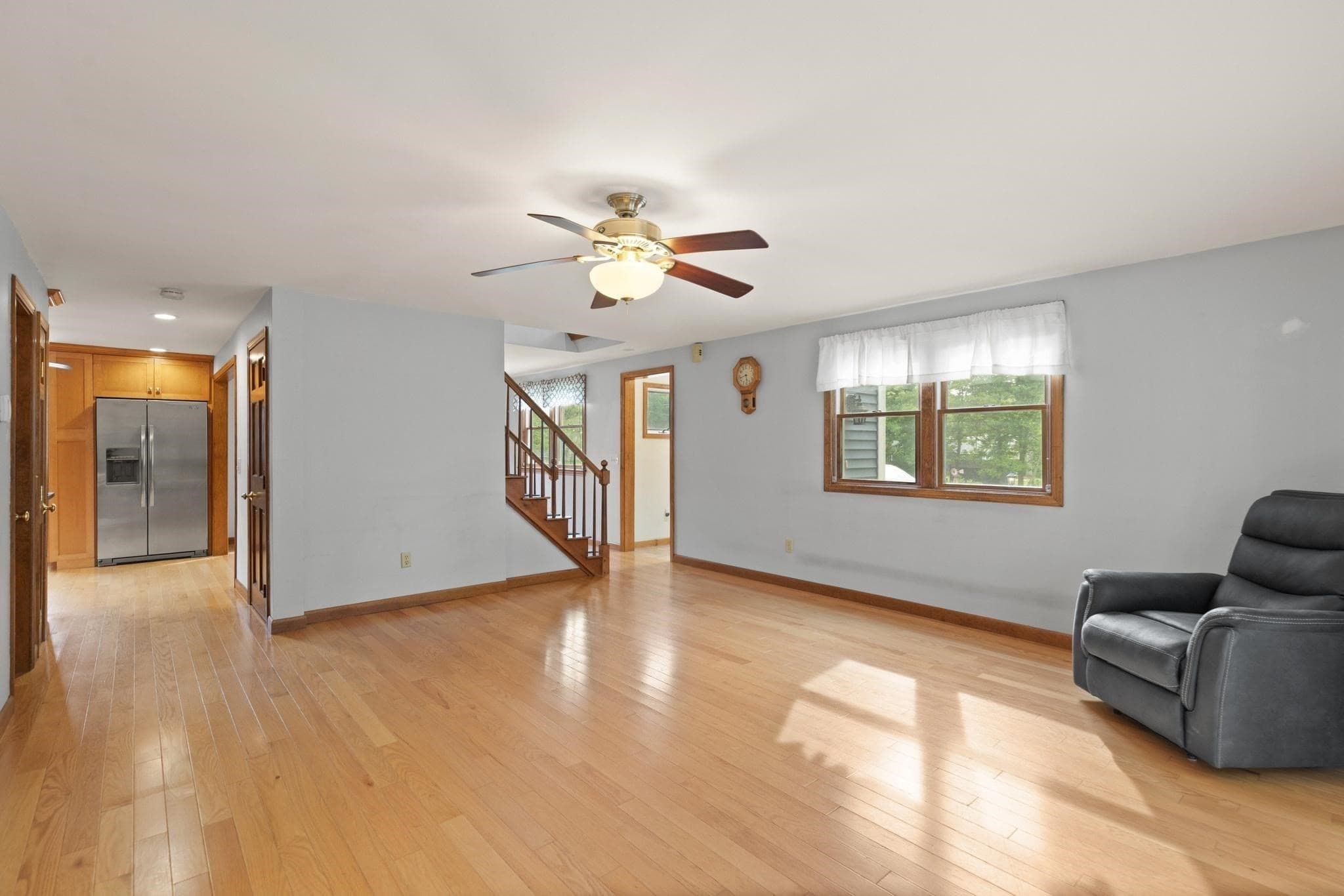 Single Family Residence at 175 Lake Shore Ave, Hamilton MA 01982, Hamilton, photo 9 of 41