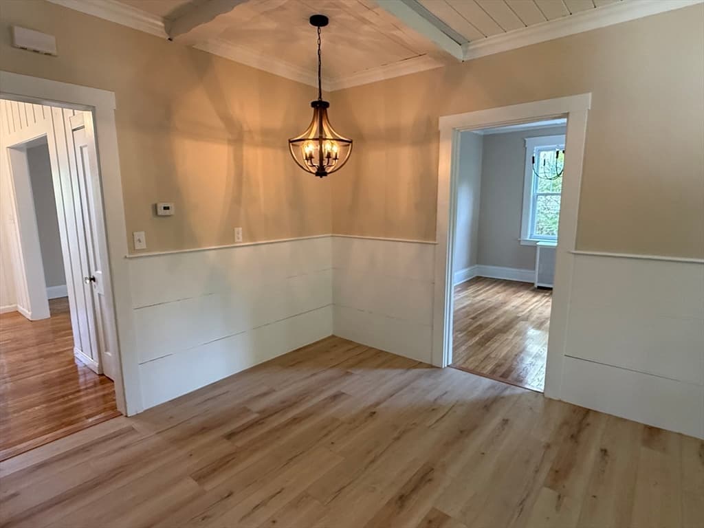 82 Hartwell St, Southbridge MA 01550 photo 6