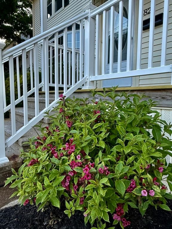 82 Hartwell St, Southbridge MA 01550 photo 35