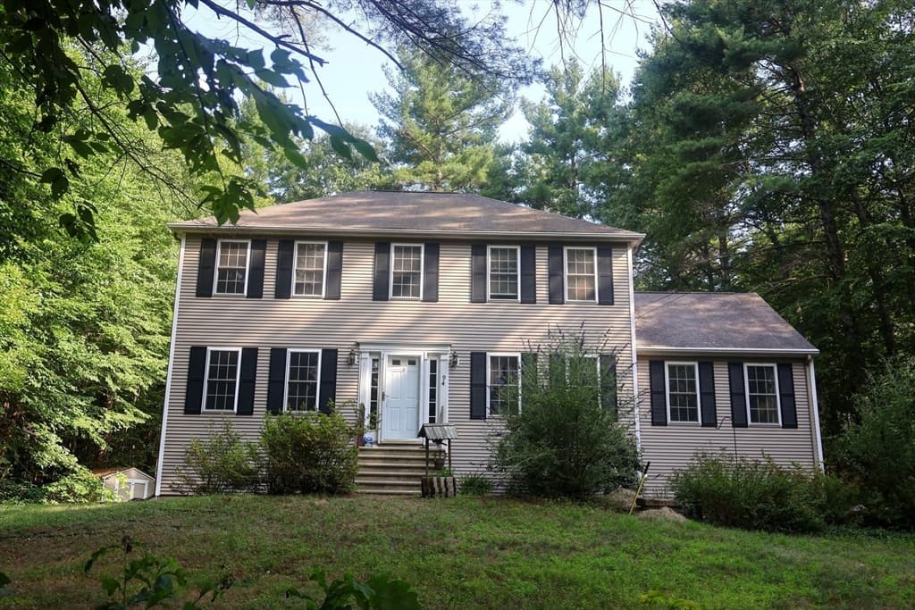 94 Whitins Rd, Sutton MA 01590 photo 31