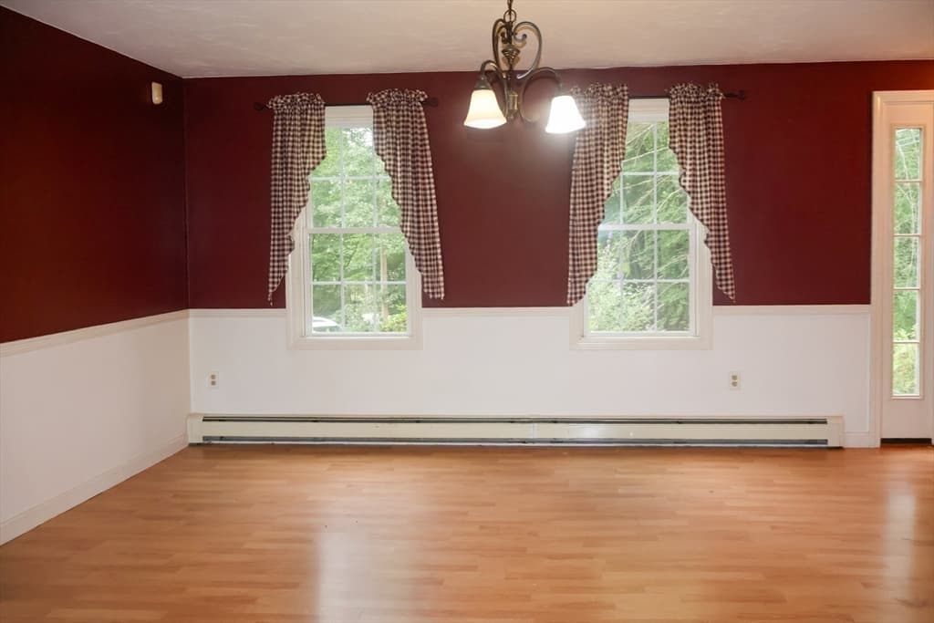 94 Whitins Rd, Sutton MA 01590 photo 8