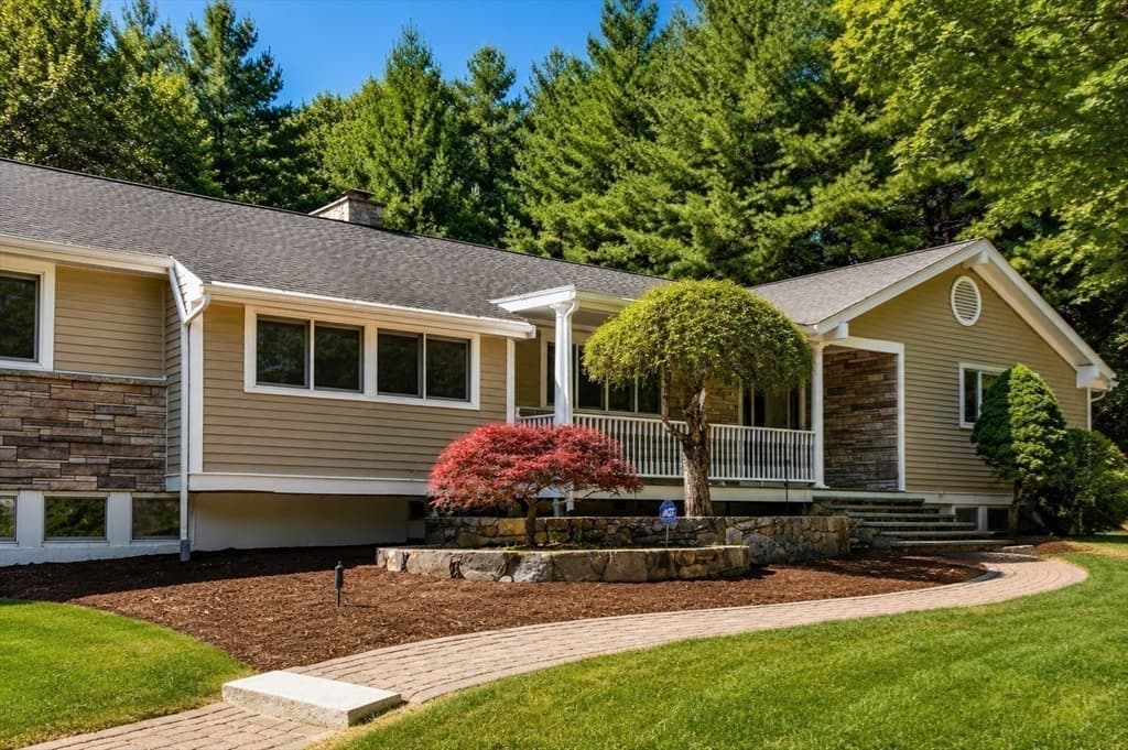 47 Bakers Hill Rd, Weston MA 02493 photo 23
