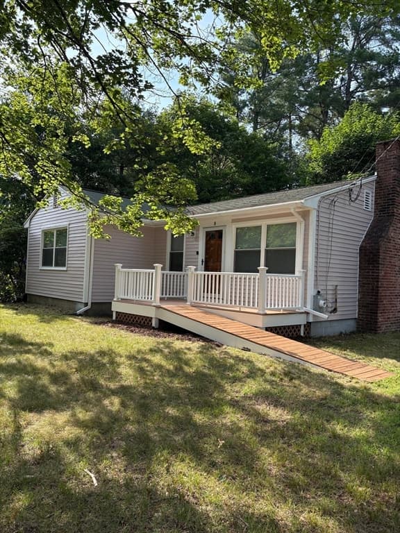 9 Howell, Sudbury MA 01776 photo 2