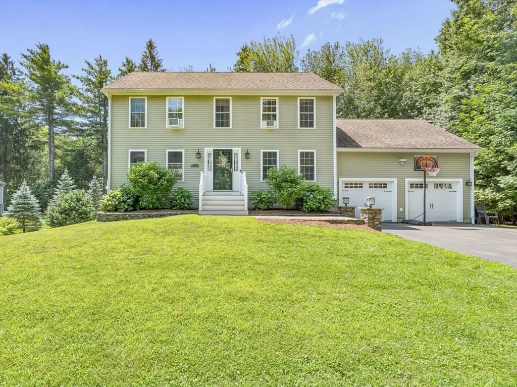 471 Mount Elam Road, Fitchburg MA 01420