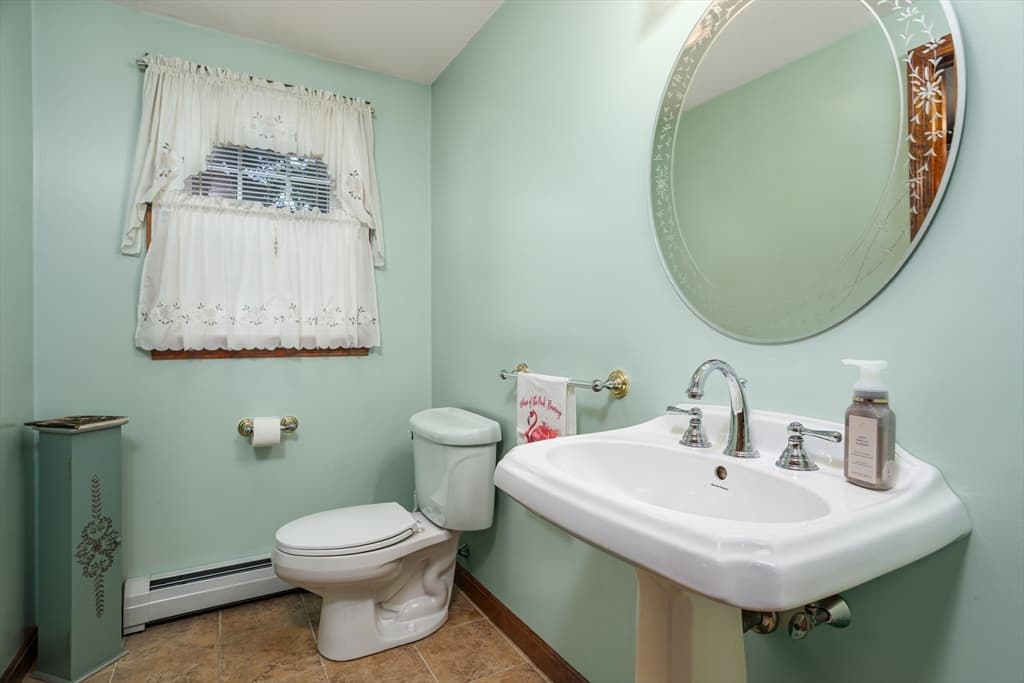 29 Morningside St, Leominster MA 01453 photo 14
