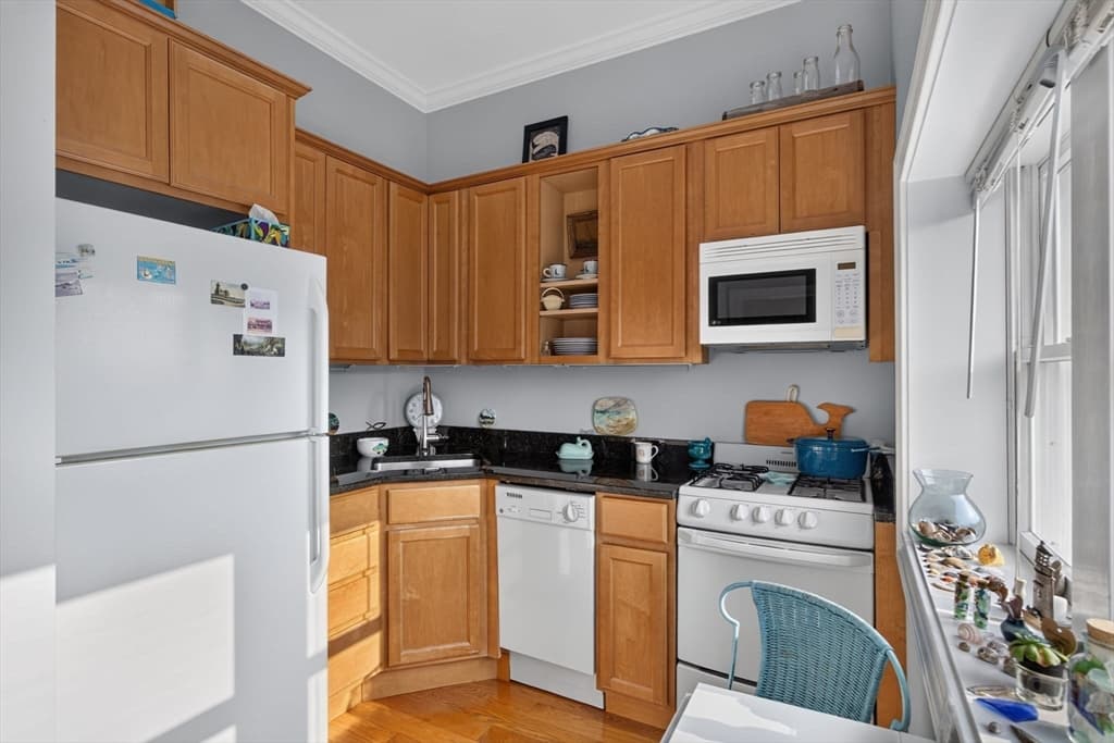 606 W Falmouth Hwy # 4, Falmouth MA 02540 photo 11