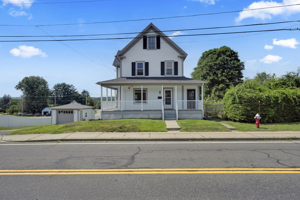 Single Family Residence at 109 South St, Ware MA 01082, Ware, photo 10 of 34