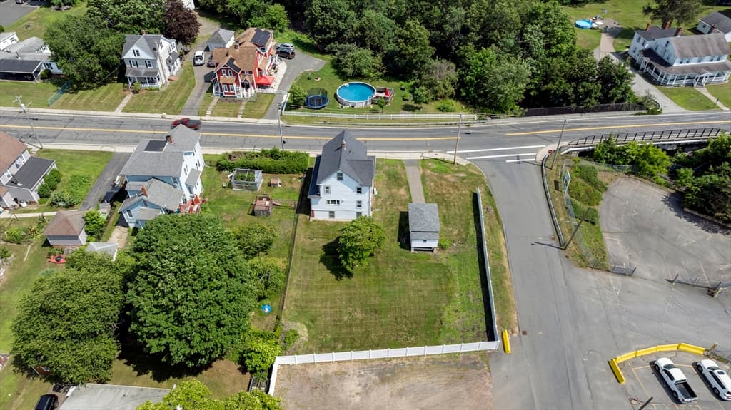 Single Family Residence at 109 South St, Ware MA 01082, Ware, photo 8 of 34