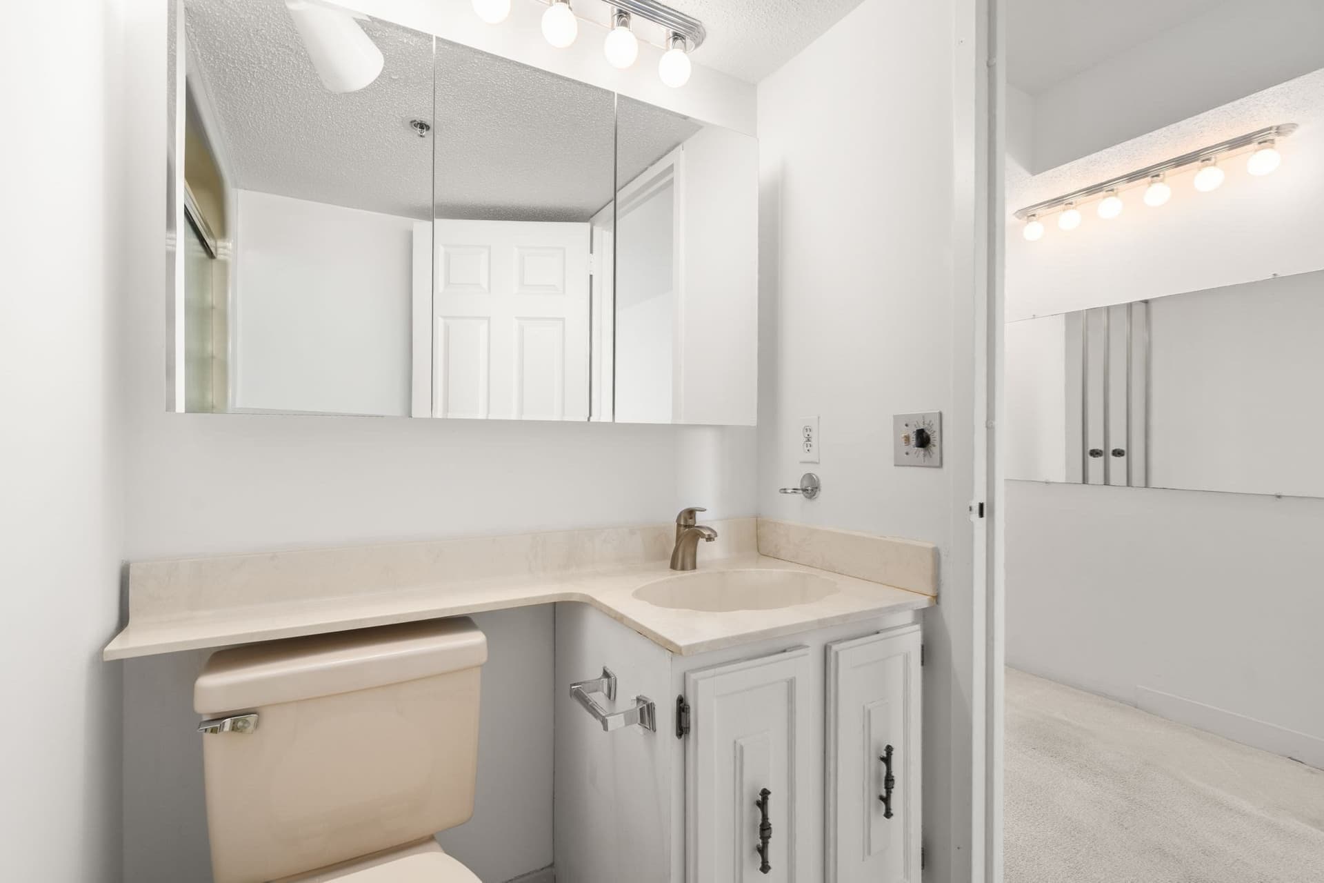 Condominium at 250 Hammond Pond Parkway # 1208N, Newton MA 02467, photo 15 of 21