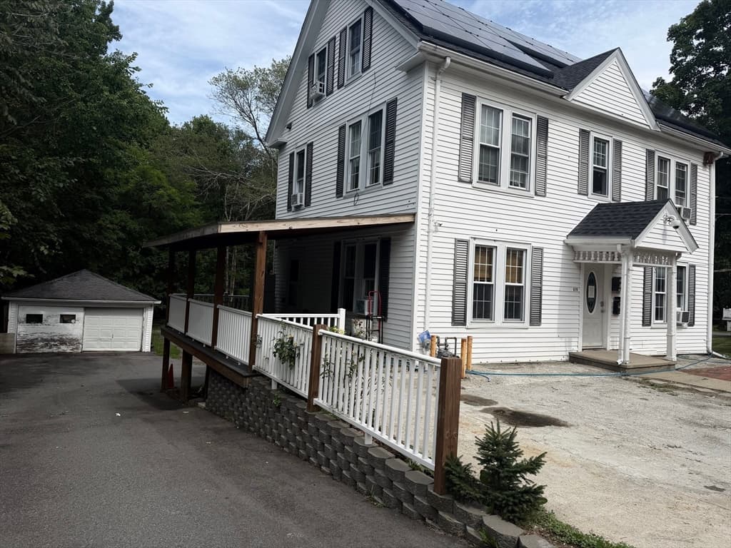 619 Union St, Rockland MA 02370 photo 2