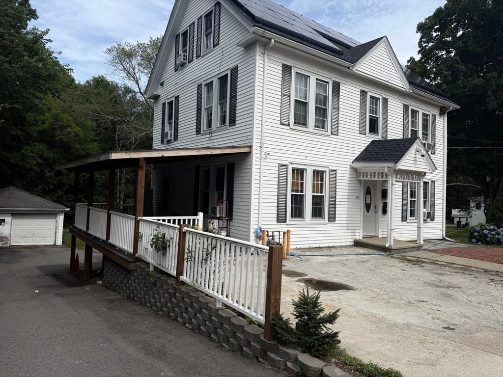 619 Union St, Rockland MA 02370