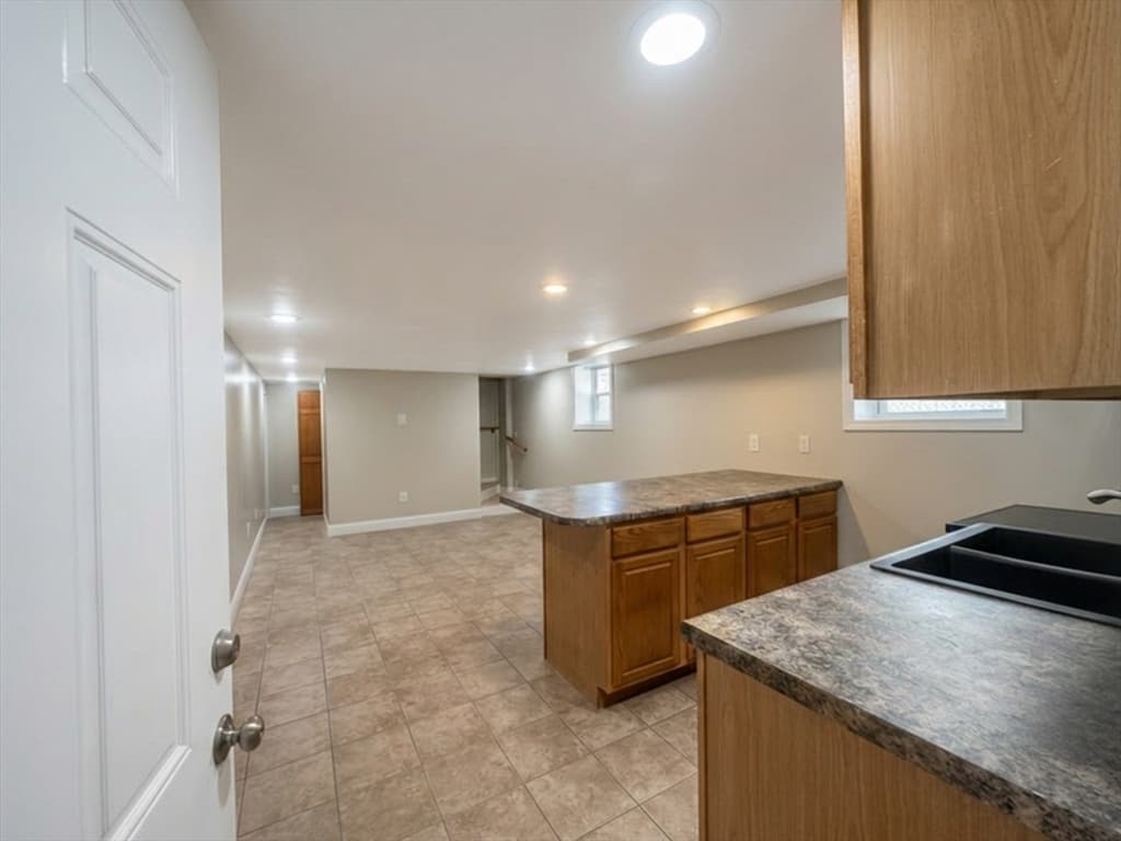 435 Stetson St, Fall River MA 02720 photo 19