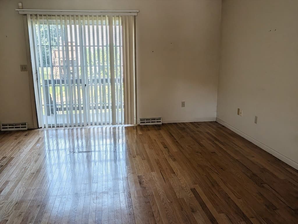 60 Waters Edge Dr # 60, Ludlow MA 01056 photo 3