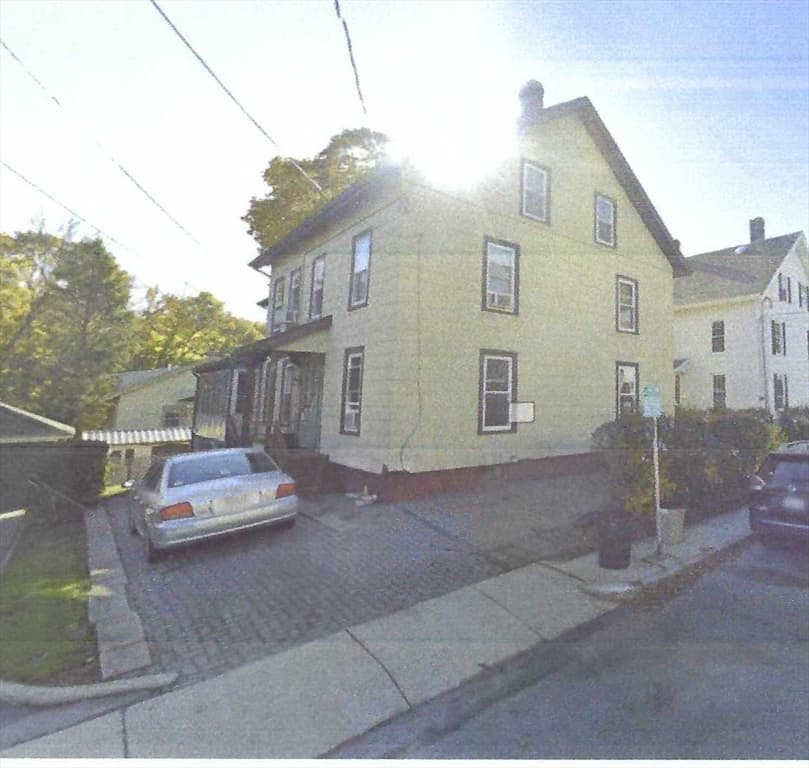 12 Swan Place, Arlington MA 02476