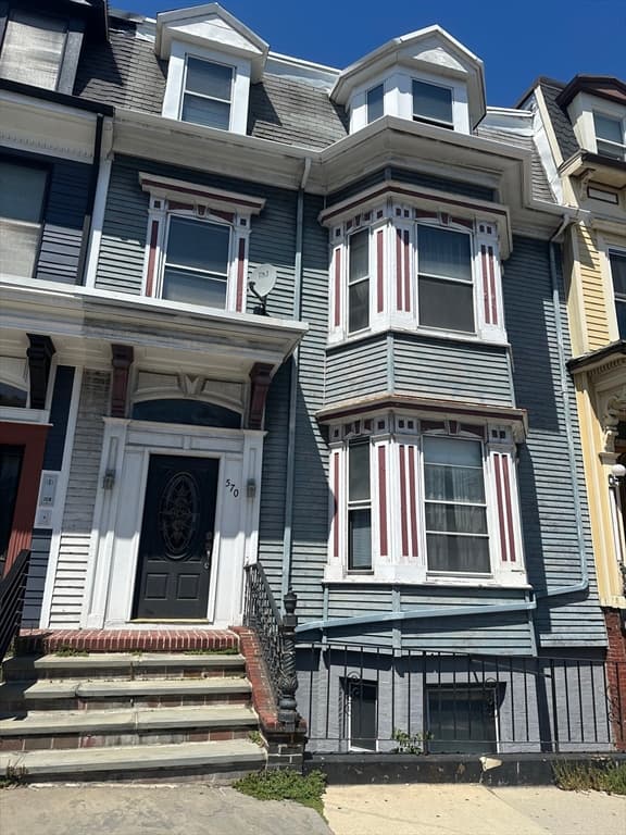 570 E Broadway, Boston MA 02127