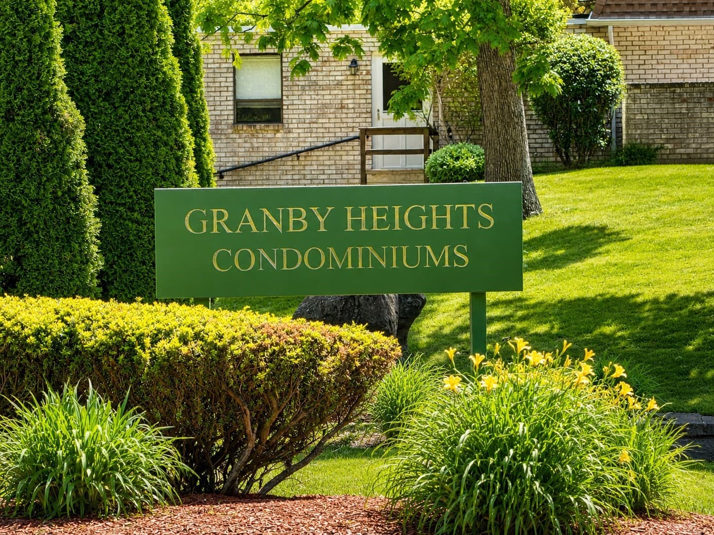 Condominium at 12 Granby Hts # 12, Granby MA 01033, Granby, photo 2 of 4