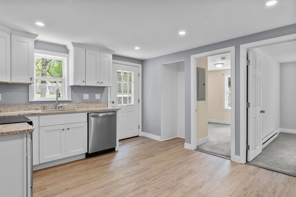 153 Dunns Pond Rd, Barnstable MA 02601 photo 11