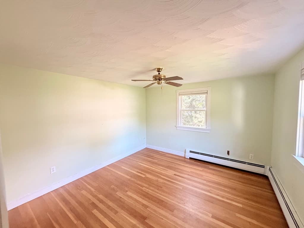 26 Pearl St, Lexington MA 02420 photo 4