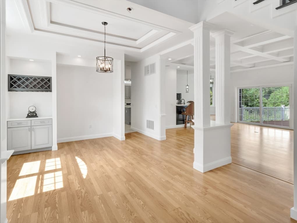Single Family Residence at 31 Cedar St, North Reading MA 01864, North Reading, photo 5 of 42