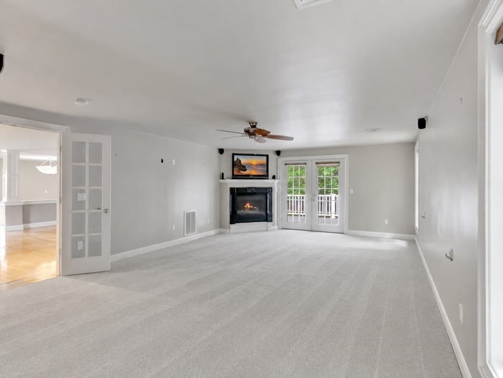 Single Family Residence at 31 Cedar St, North Reading MA 01864, North Reading, photo 31 of 42