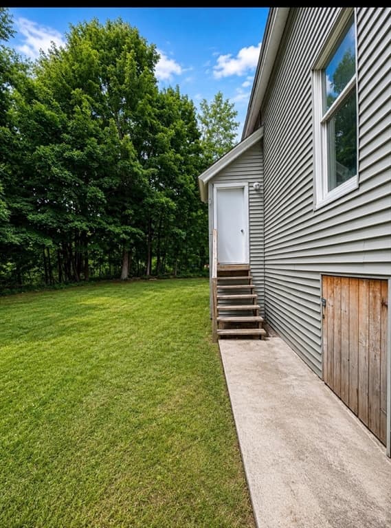 26 Maple St, Athol MA 01331 photo 2