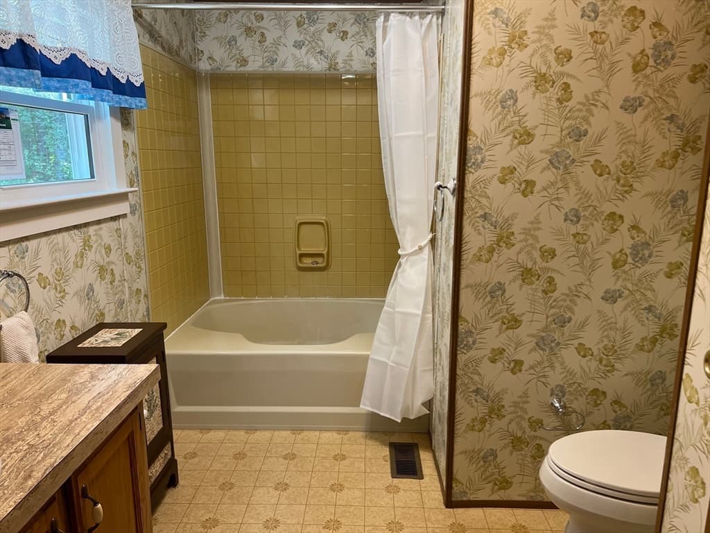 8 Jefferson Way, Carver MA 02330 photo 10