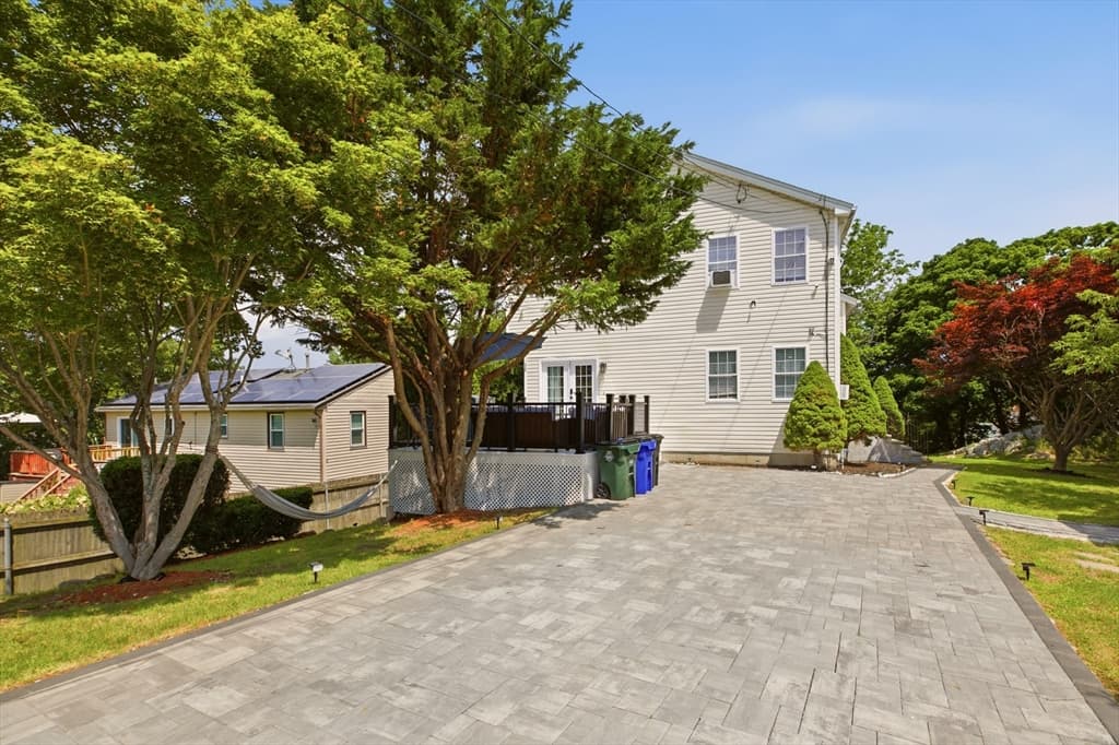 724 Woodman St, Fall River MA 02724 photo 36