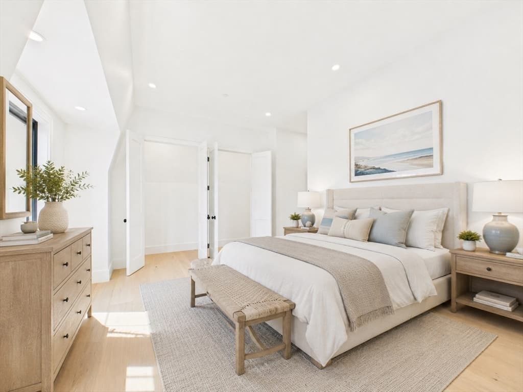 Condominium at 244 L Street # 7, Boston MA 02127, Boston, photo 16 of 37