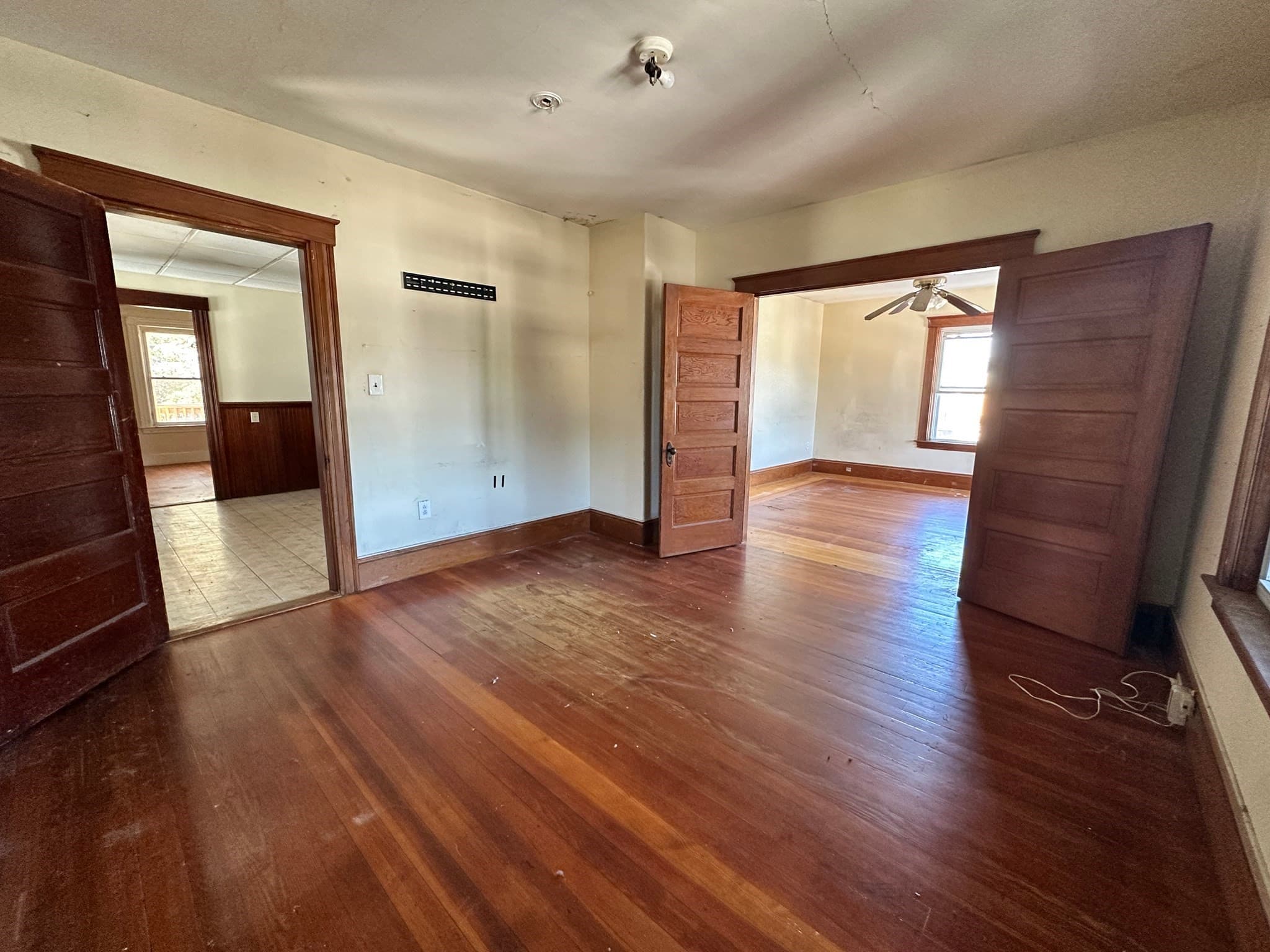3 Family at 142 Madison St, Fitchburg MA 01420, Fitchburg, photo 6 of 40