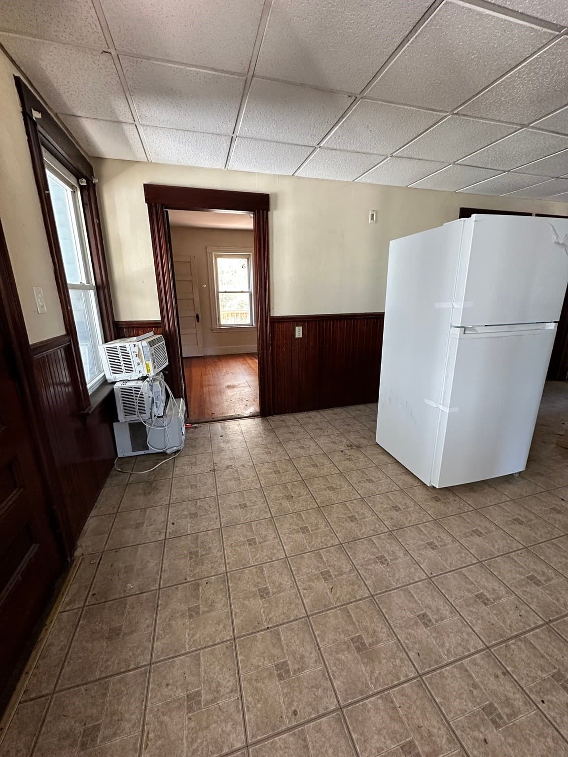 3 Family at 142 Madison St, Fitchburg MA 01420, Fitchburg, photo 8 of 40