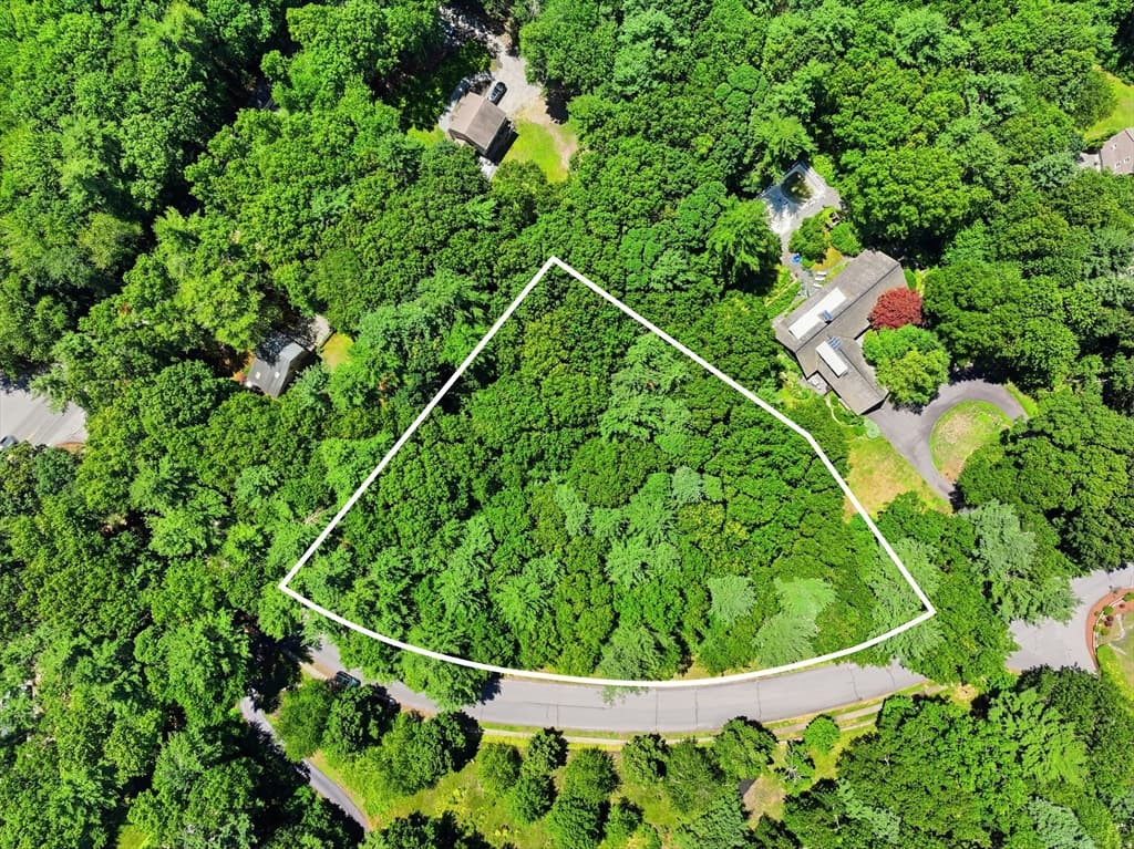 27 Hampstead Way, Marshfield MA 02050
