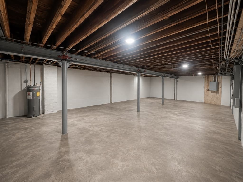 655 Saratoga # C, Boston MA 02128 photo 9