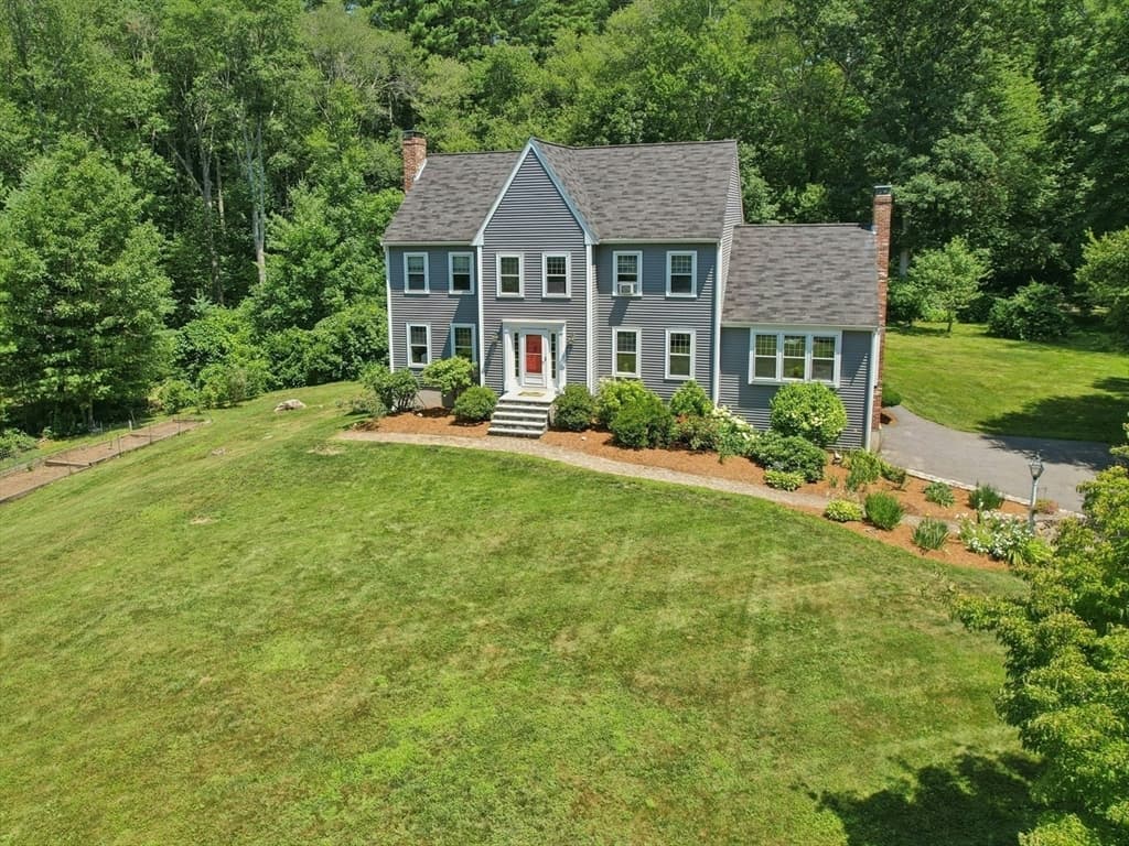 10 Sadler Road, Upton MA 01568 photo 2