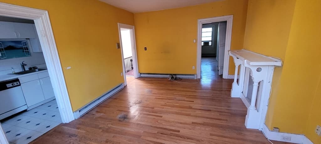 Condominium at 96 E Brookline St # 3, Boston MA 02118, Boston, photo 7 of 12