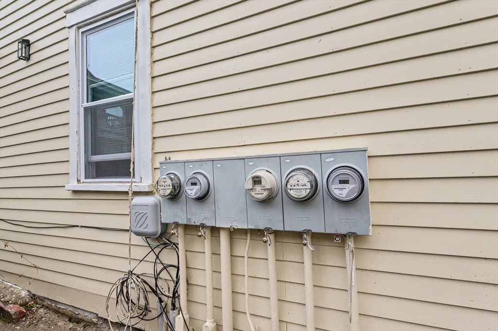 5 Dublin St, Lowell MA 01854 photo 37