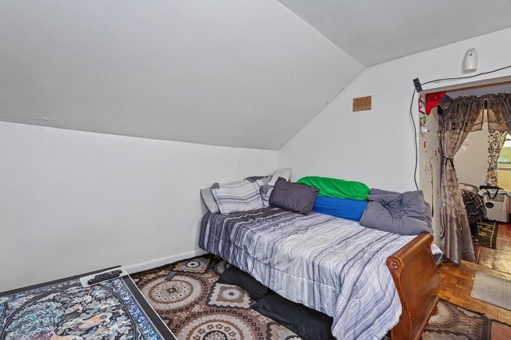 1 Dublin St, Lowell MA 01854 photo 17