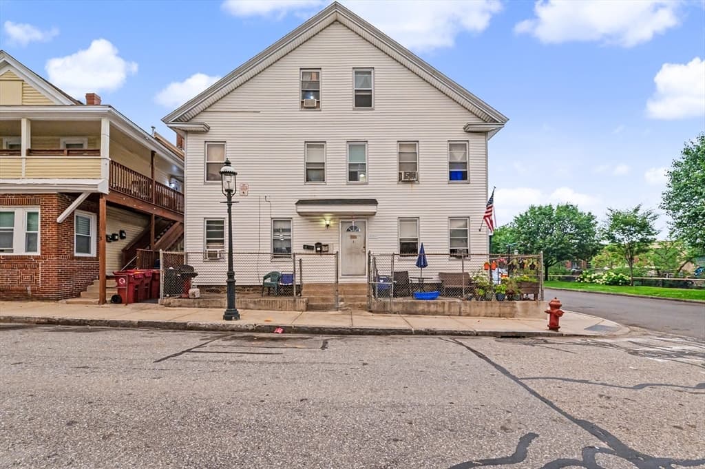 1 Dublin St, Lowell MA 01854 photo 30