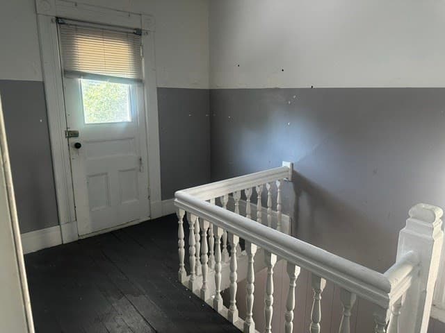 61-63 Acushnet Ave, Springfield MA 01105 photo 9